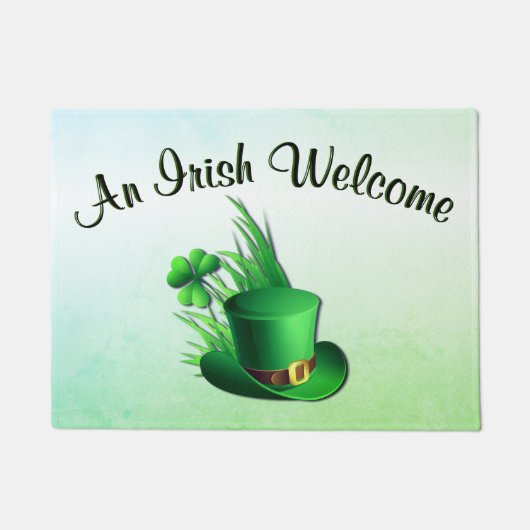 An Irish Touch Leprechaun Clove Hat in Grass ドアマット (正面)