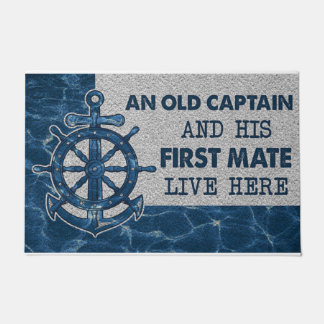 An Old Captain And His First Mate Live Here ドアマット