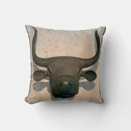 Ancient Bull クッション