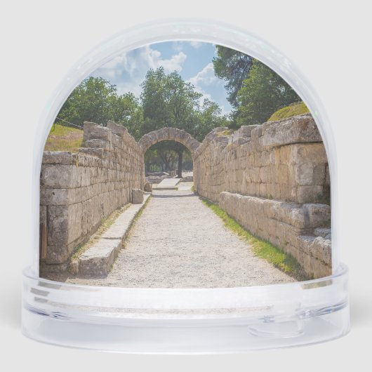 Ancient Olympia Greece – Birthplace of the Olympic (裏面)