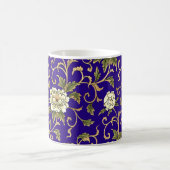 Ancient Oriental Fabric Pattern Mug コーヒーマグカップ (中央)