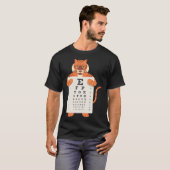 and Cute Tiger with Glasses holding an Eye Chart   Tシャツ (正面フル)