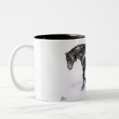 andalusian馬の歩く、手塗りの種馬 ツートーンマグカップ (左)