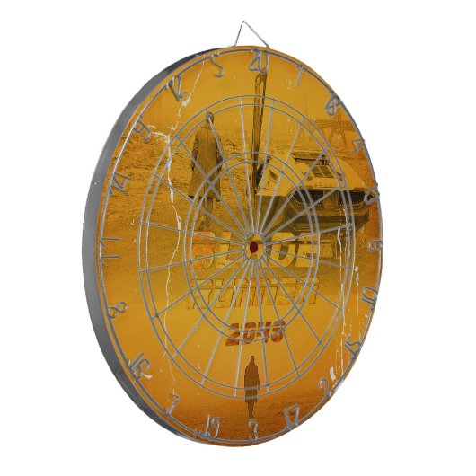 Android Dreams 2049 ダーツボード (正面左)