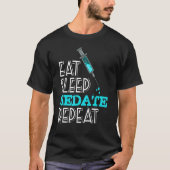   Anesthesiologist   Eat Sleep Repeat Anesthesia Tシャツ (正面)