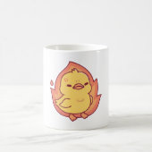 Angry But Still Cute Chick On Fire コーヒーマグカップ (中央)
