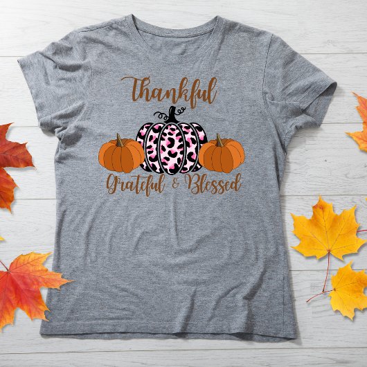 Animal print pumpkins thanksgiving day t-shirt  tシャツ