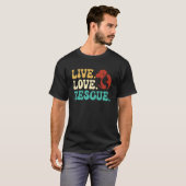 Animal Welfare LOVE LOVE RESCUE Funny Animal Right Tシャツ (正面フル)