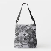 AnimalArtBW_Panda_002 クロスボディバッグ (裏面)