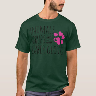Animals Scrubs And Rubber Gloves Funny Veterinaria Tシャツ
