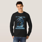 Anime Just A Boy Who Loves Mosasaurus Tシャツ (正面フル)