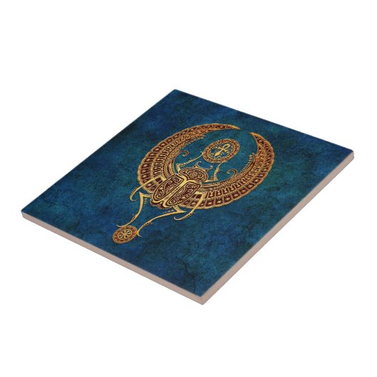 Ankhの飛んだエジプトのオオタマオシコガネのカブトムシ-青 タイル (側面)