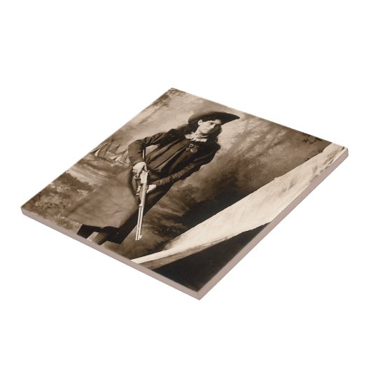 Annie Oakley恋しく思とGun、ヴィンテージ写真ポートレート タイル (側面)