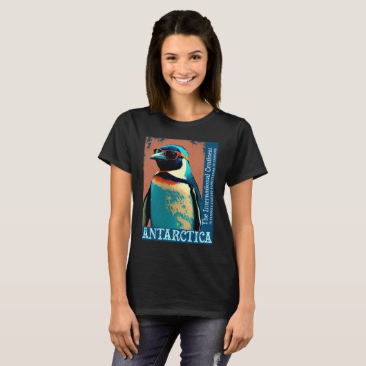 Antarctica Cute Cool Penguin Antarctic Research So Tシャツ (正面フル)