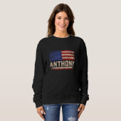 Anthony First Name Shirt Anthony Name American Fla スウェットシャツ (正面フル)