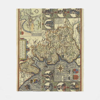 Antique Fantasy Sea Monster Map Print フリースブランケット