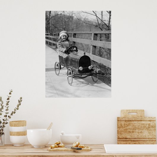 Antique Pedal Car, 1922 ポスター (キッチン)