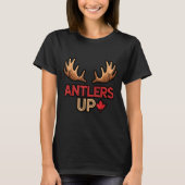 Antlers Up Canadian Pride Funny Canada Flag Moose Tシャツ (正面)
