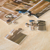 Antoni Gaudi's La Pedrera in Barcelona, Spain ジグソーパズル (側面)