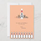 Any Age Peach Fuzz Modern Bowling 생일 파티 サンキューカード (正面)