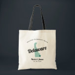 Any Color Delawareマップの結婚ようこそバッグ トートバッグ<br><div class="desc">週末結婚の歓迎抱き枕は、デラウェアのイメージを搭載し結婚て、郊外のお客様に向けて。このデザインの任意の部分の色を編集したり、ハートを自分の場所に移動したりで結婚きる。色を変更するにはクリック、カスタマイズしてから「デザインツールを使用して編集」を行う。 編集する要素を選択し、ツールを使用して変更を行う。</div>