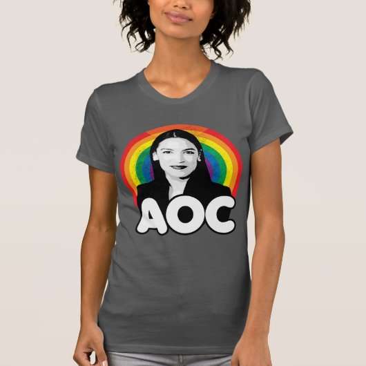 AOCプライド レインボー Tシャツ (正面)