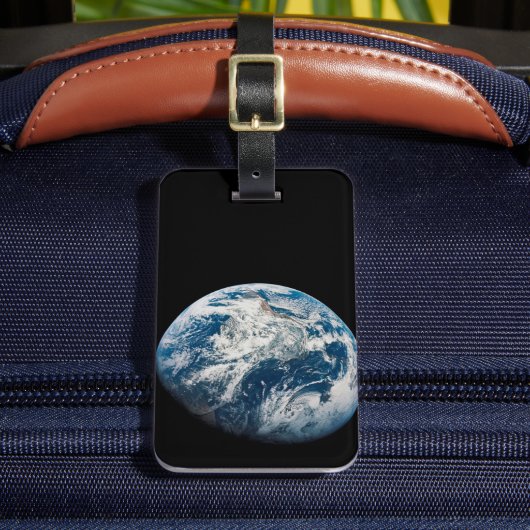 Aollo 8宇宙船から取り出された地球。 ラゲッジタグ (正面インサイチュ2)