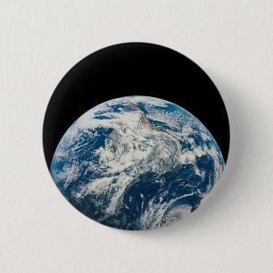 Aollo 8宇宙船から取り出された地球。 缶バッジ