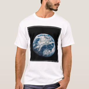Aollo 8宇宙船から取り出された地球。 tシャツ