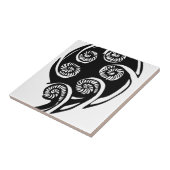 aotearoaのkoruのデザイン タイル (側面)