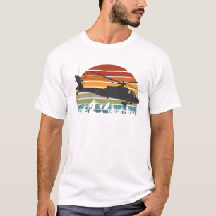 Apache AH-64ヴィンテージアート、Tシャツ Tシャツ