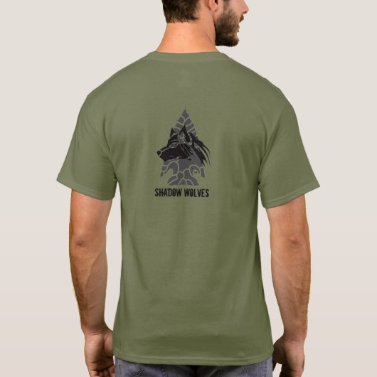 Apache Knife(R) ™🇺🇸 SHADOW WOLVES TRACKER Tシャツ (裏面)