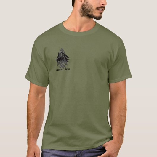 Apache Knife(R) ™🇺🇸 SHADOW WOLVES TRACKER Tシャツ (正面)