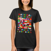 API Asian American and Pacific Islander伝統M Tシャツ (正面)