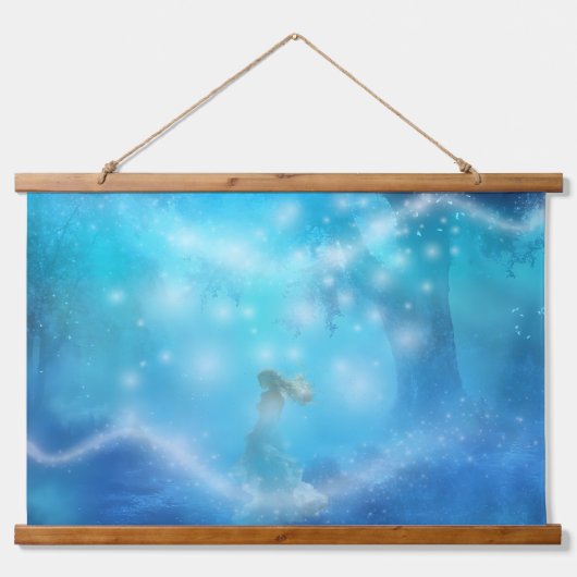 Apparitions  吊り下げ型タペストリー (正面)