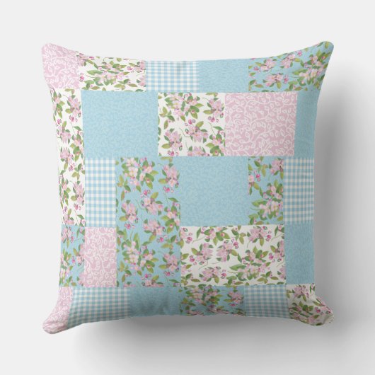 Appleの花のピンクおよび青い花のフェイクなパッチワーク クッション (裏面)