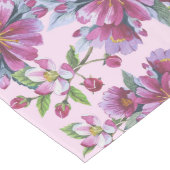 Apple Blossoms and Greenery ロングテーブルランナー (コーナー)