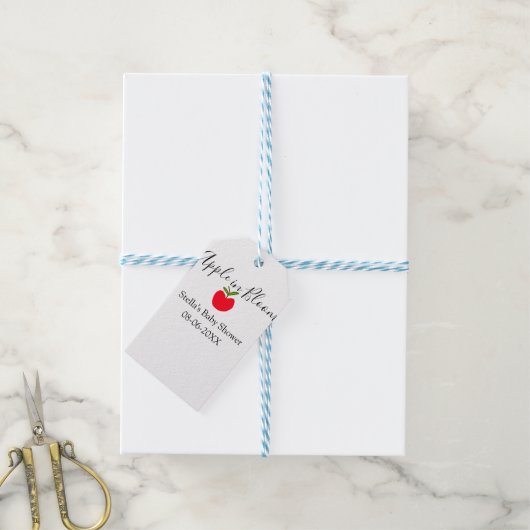 Apple in bloom baby shower red apple name date ギフトタグ (より糸付き)