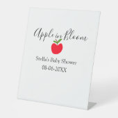 Apple in bloom baby shower red apple name date  台座サイン (正面)