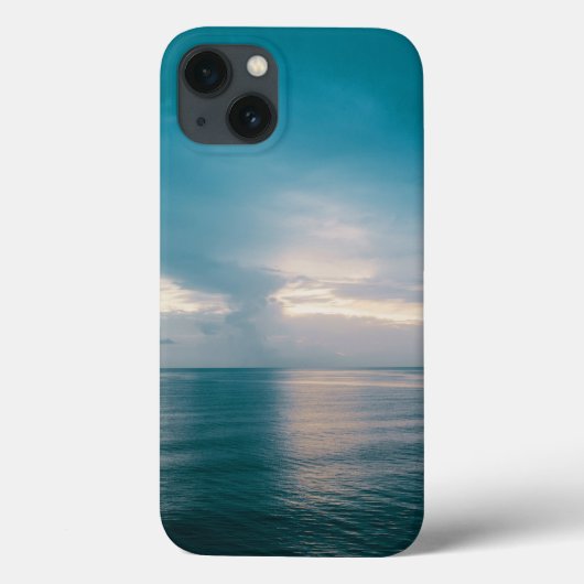 Apple iPhone 13ケースのケースメイト Case-Mate iPhoneケース (裏面)
