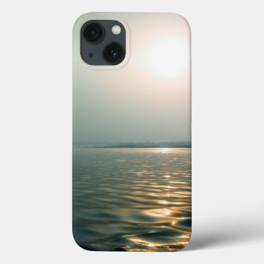 Apple iPhone 13ケースのケースメイト Case-Mate iPhoneケース (裏面)