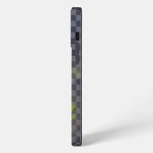 Apple iPhone 13 Pro Maxでのケース適合 iPhoneケース (左側面)