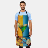Apple Martini Pop Art エプロン (着用した状態)
