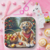 Apple Orchardのゴールデンレトリバー ペーパープレート (パーティー)