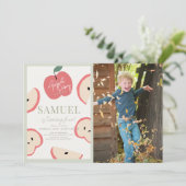 Apple Pickingパーティーグリーンボーイ誕生日写真 招待状 (スタンド正面)