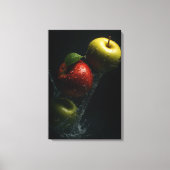 Apple Splash in Water – Fruit Photography Art キャンバスプリント (正面)