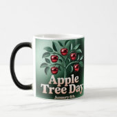 Apple Tree Day Morphing Mug モーフィングマグカップ (左)