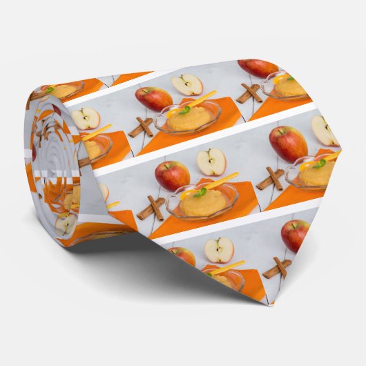 Applesauce with cinnamon and orange spoon ネクタイ (ロール)