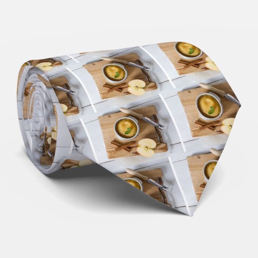 Applesauce with cinnamon in stoneware bowl ネクタイ (ロール)