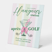 Aprés Golf Coquette Bachelorette Hangover Station 台座サイン (正面)